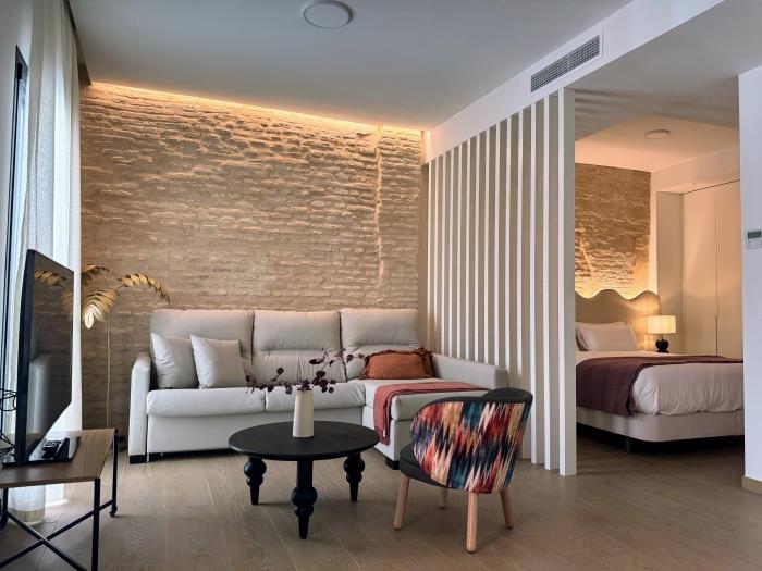 Redes Royale Apartments ·1A· by Misterhost - Imagen 4